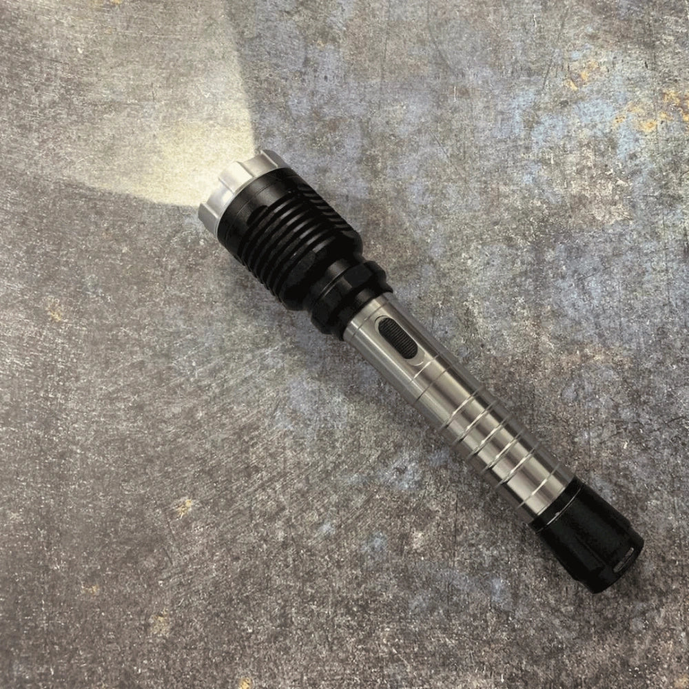 1315Multifunctional self-defense stun gun flashlight