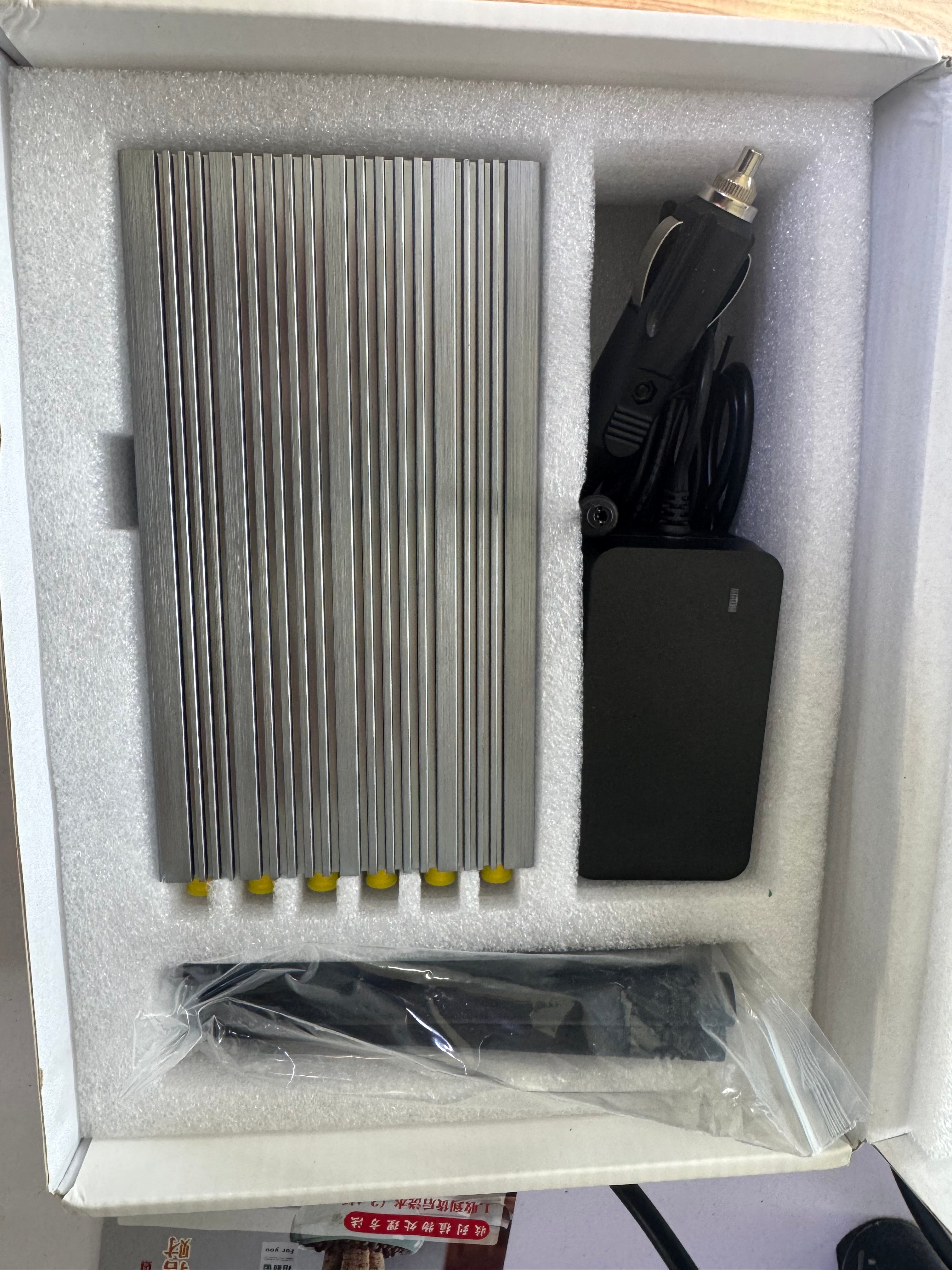 12L Signal jammer