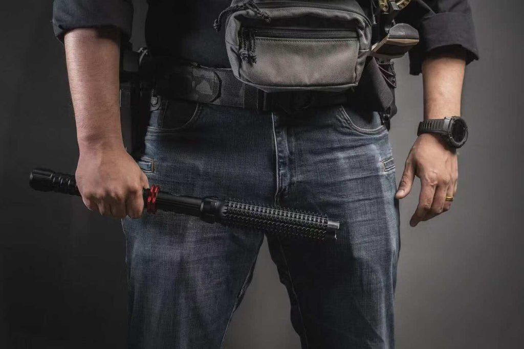 W-10 High-power, multi-functional stun gun