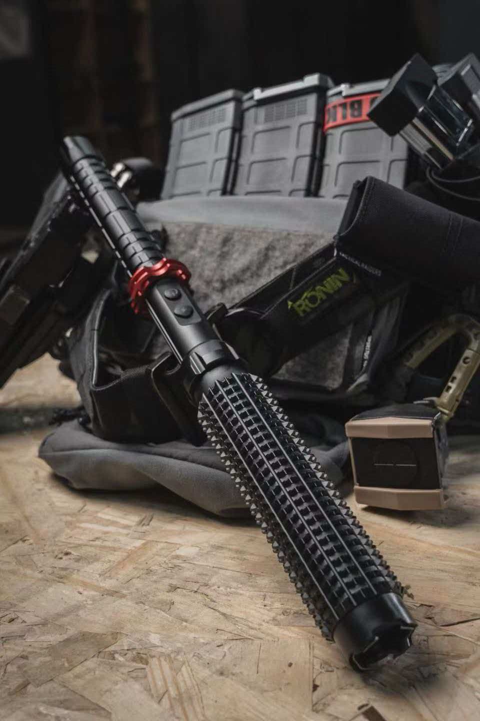 W-10 High-power, multi-functional stun gun