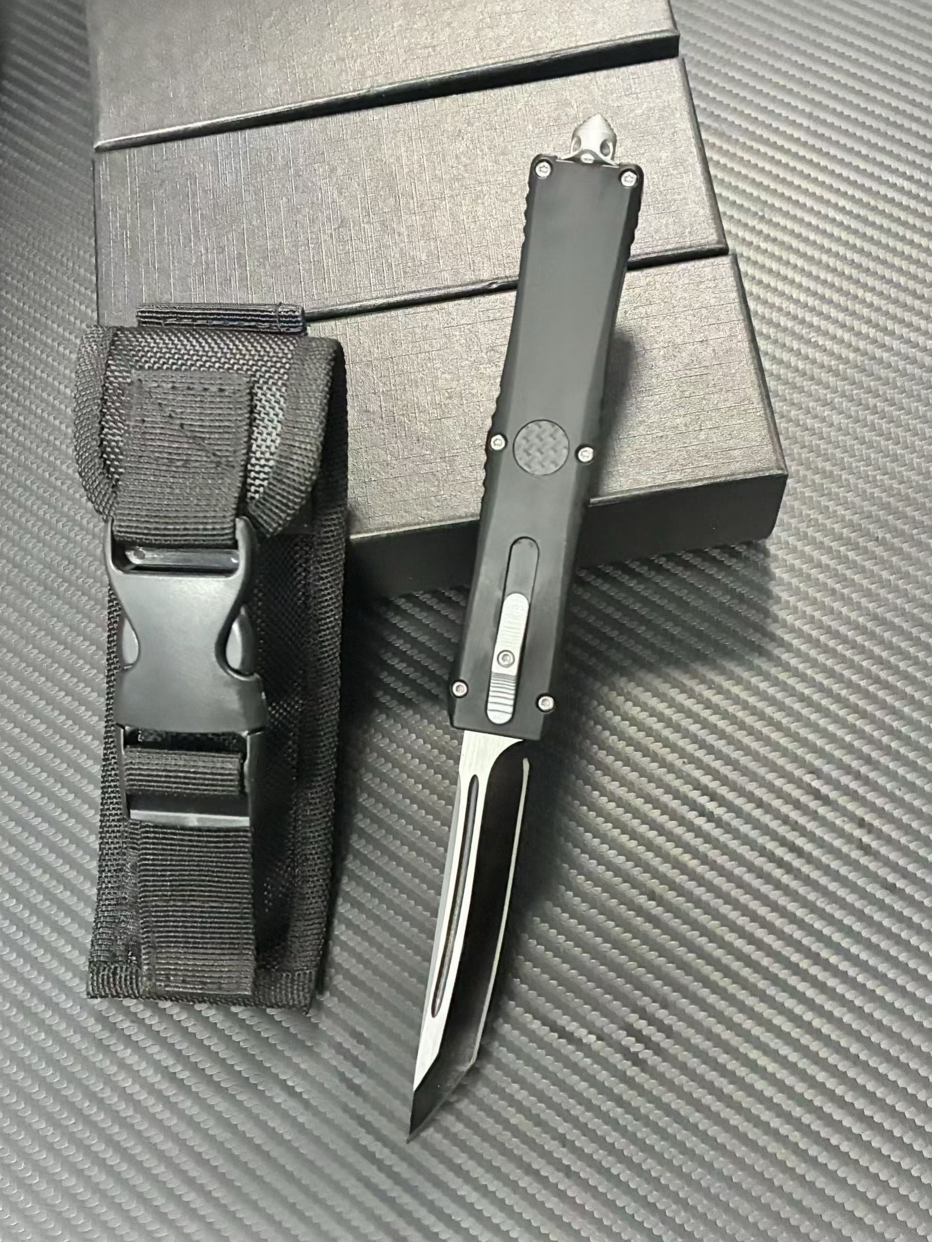 A05 Dirac Jump Knife OTF