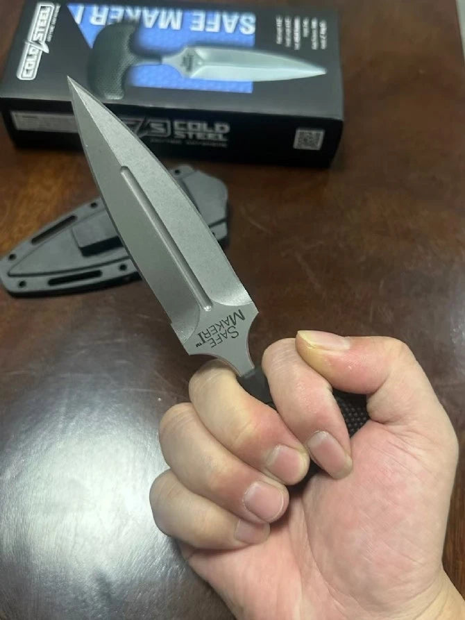 Cold Steel 12ct Dagger