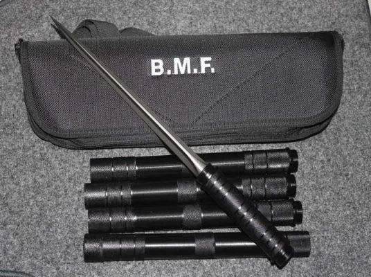 Five-section extended version - black tube three-edged military bayonet