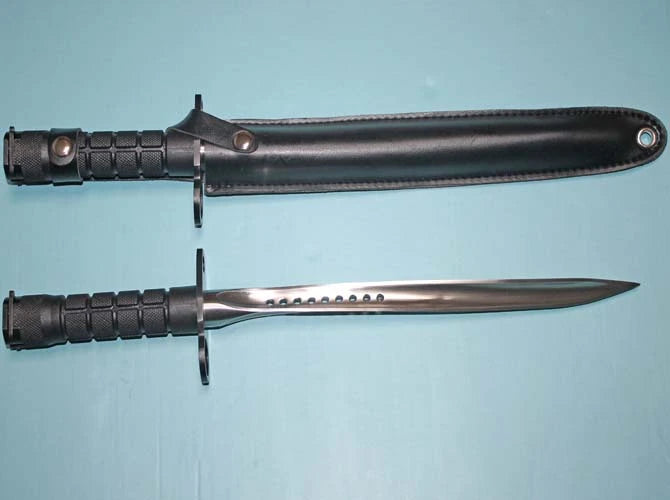 M9 spiral three-edged bayonet