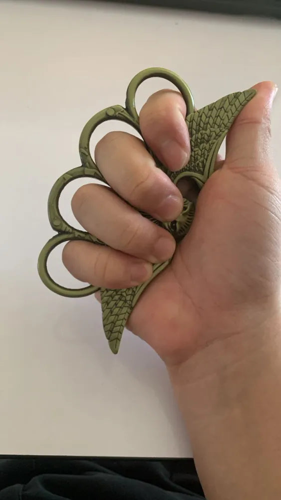 Owl Knuckles