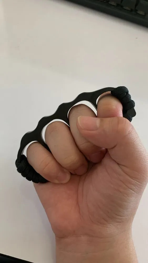 Pea Pod Knuckles