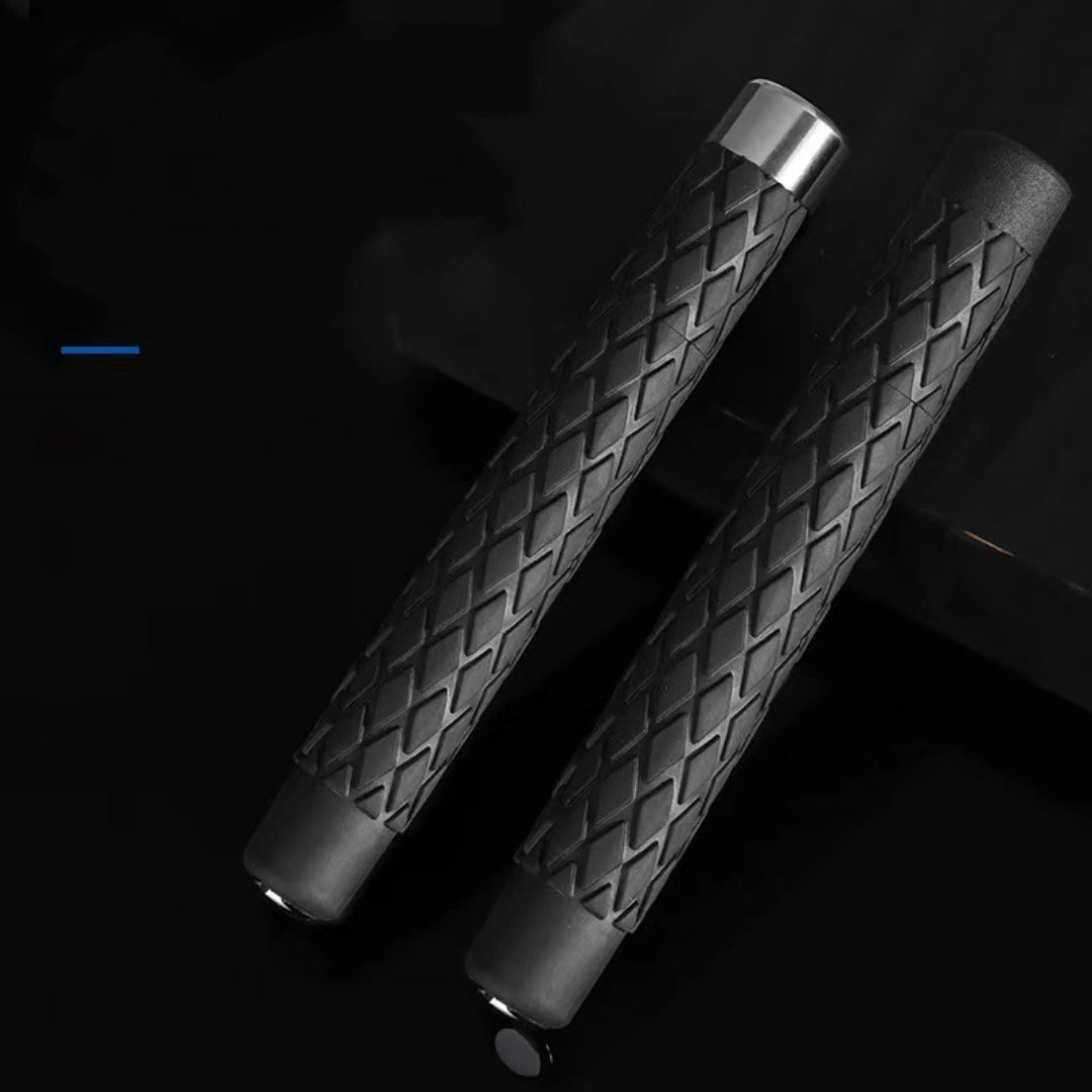 Self-defense baton (diamond-shaped rubber non-slip handle, cost-effective!)