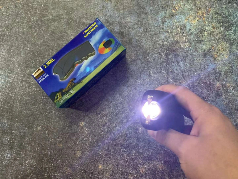 TW-309 Multi-function flashlight (stun)