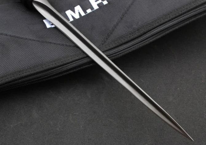 Three-section extension - black tube triangular